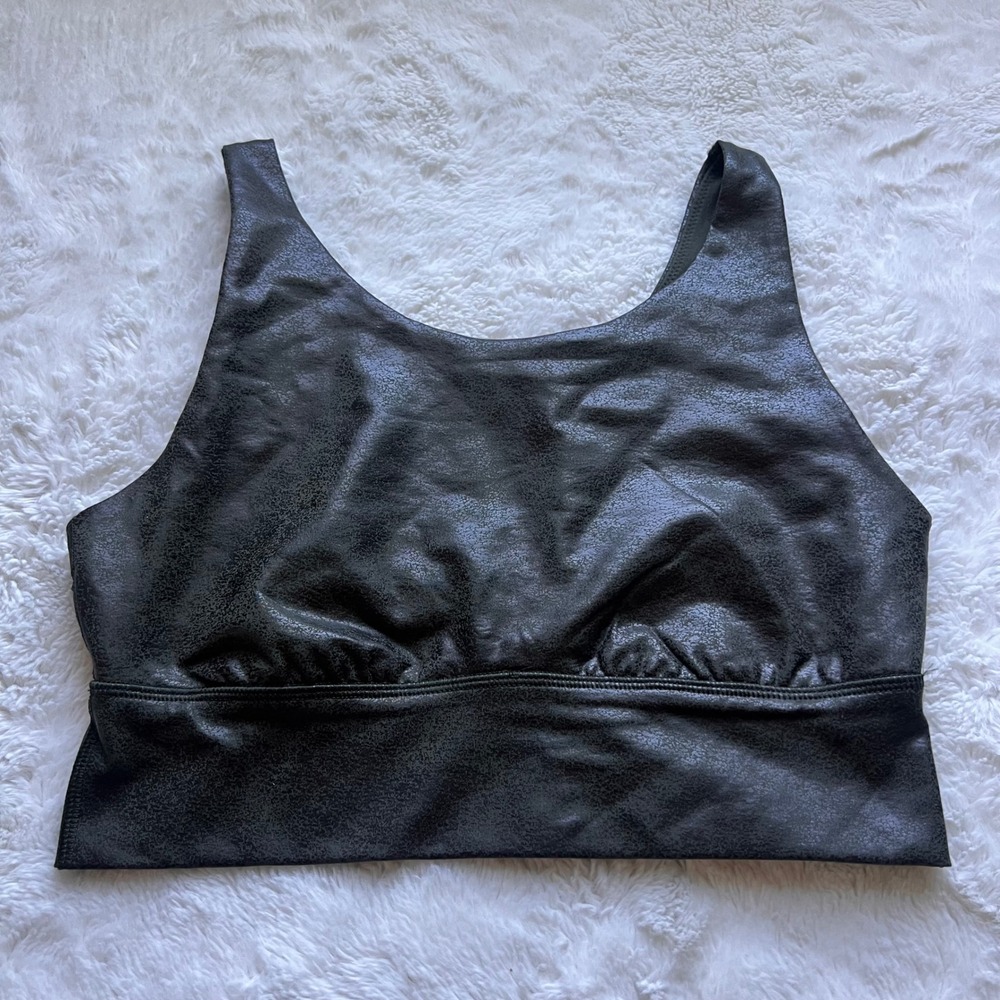 OFFLINE by Aerie Crackle Texture Medium Support Sports Bra Olive Green Small Gym